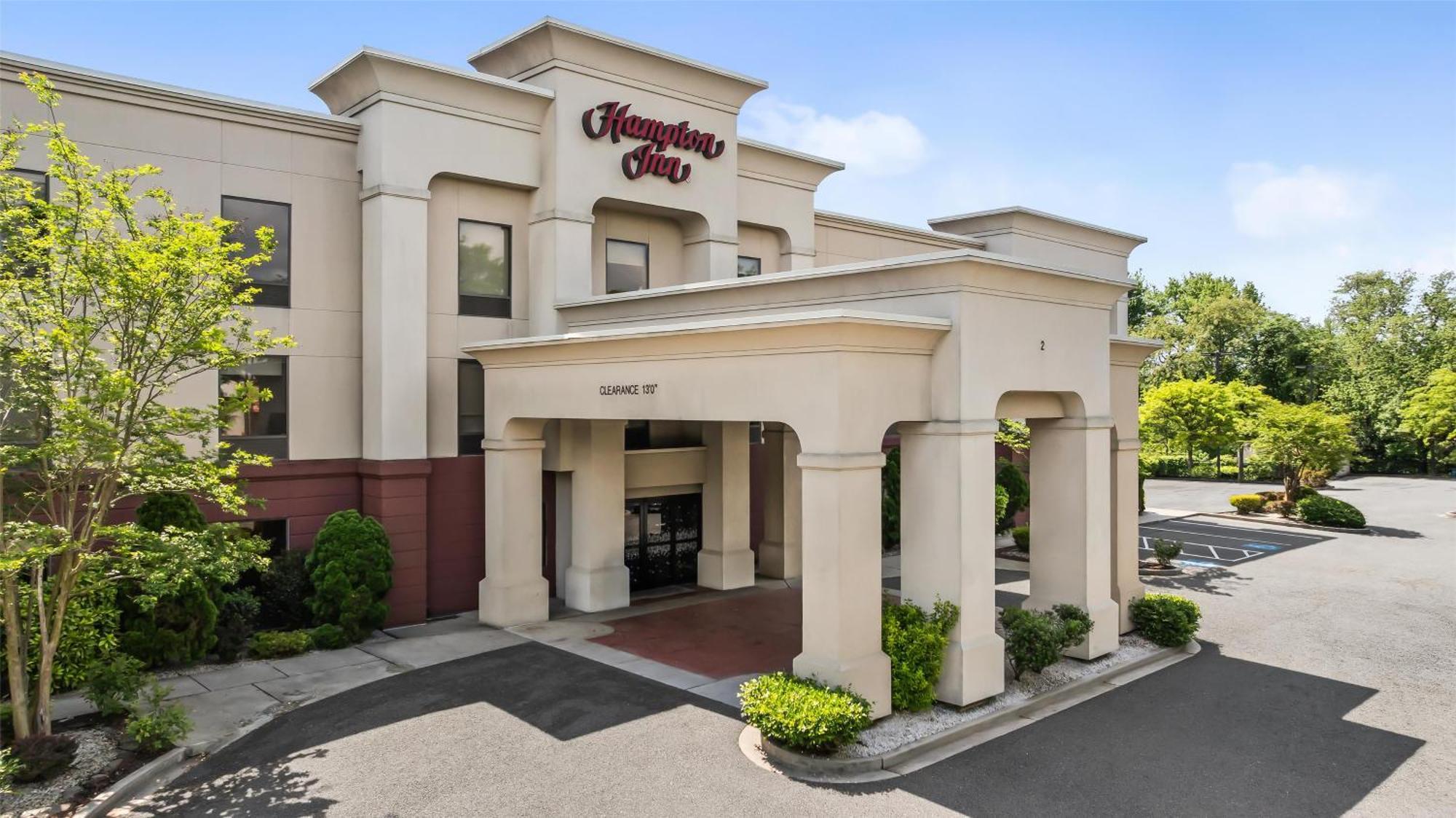 Hampton Inn Elkton Exterior photo